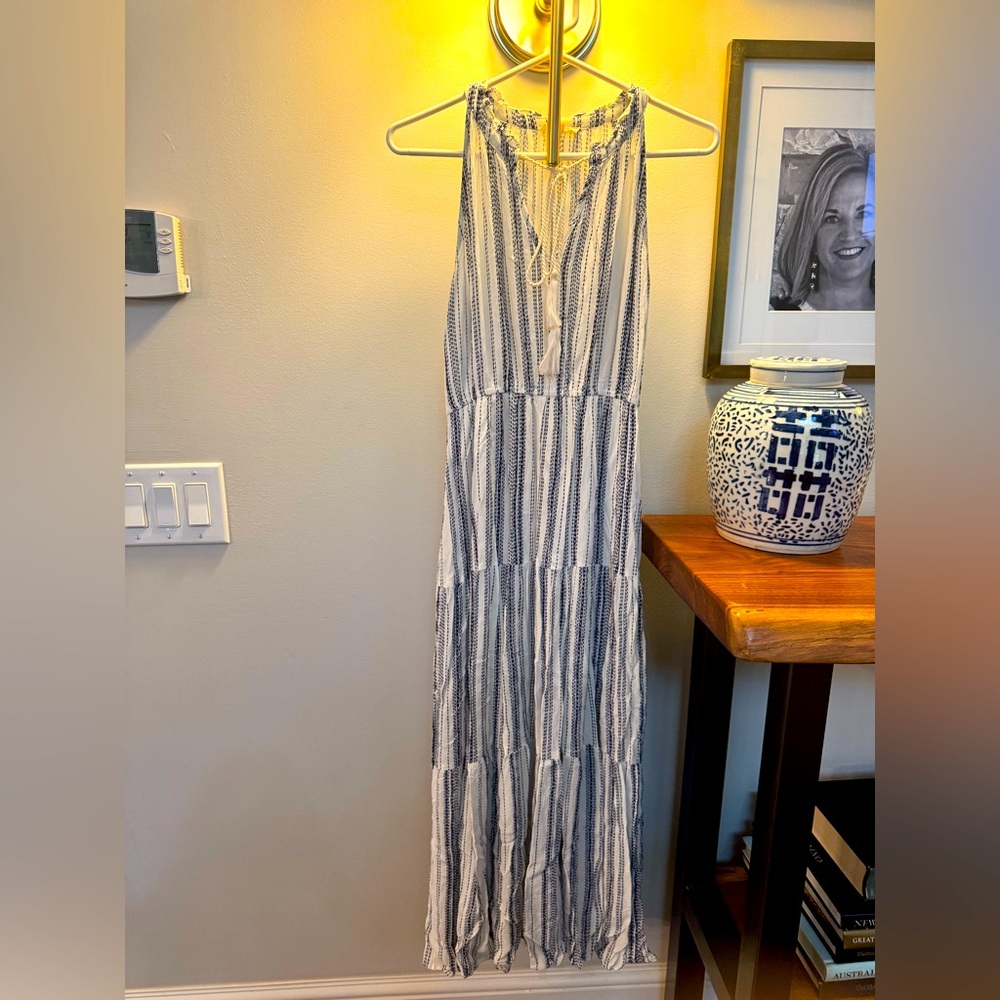Gilli Gray and White Tiered Halter Maxi Dress